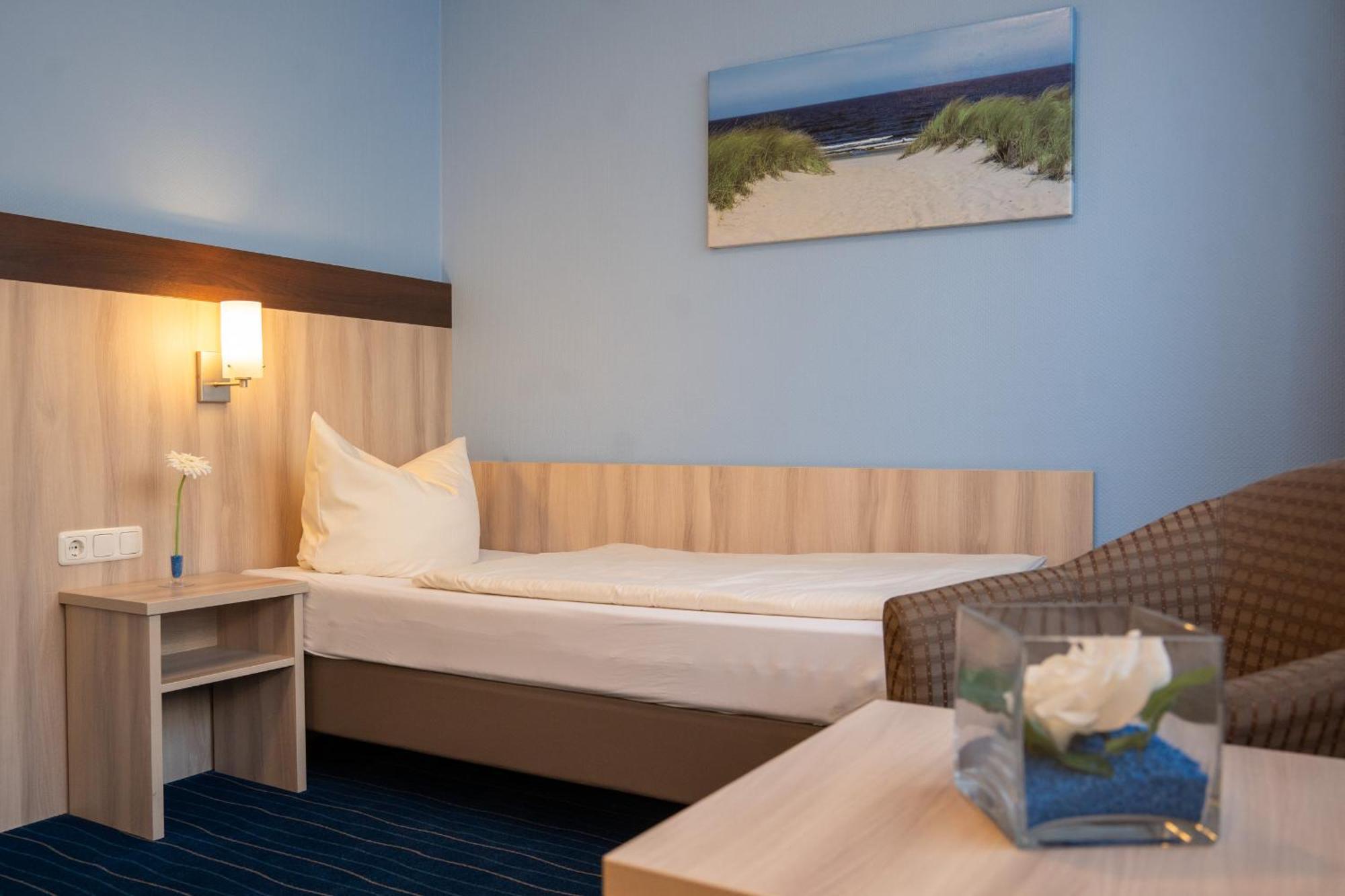 Hotel Am Freischuetz Хюрт Экстерьер фото