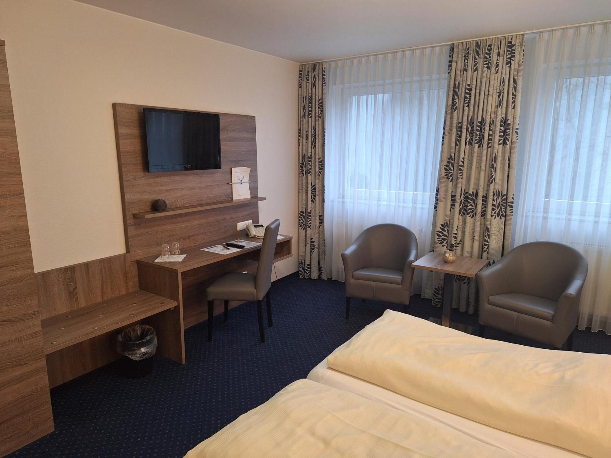 Hotel Am Freischuetz Хюрт Экстерьер фото